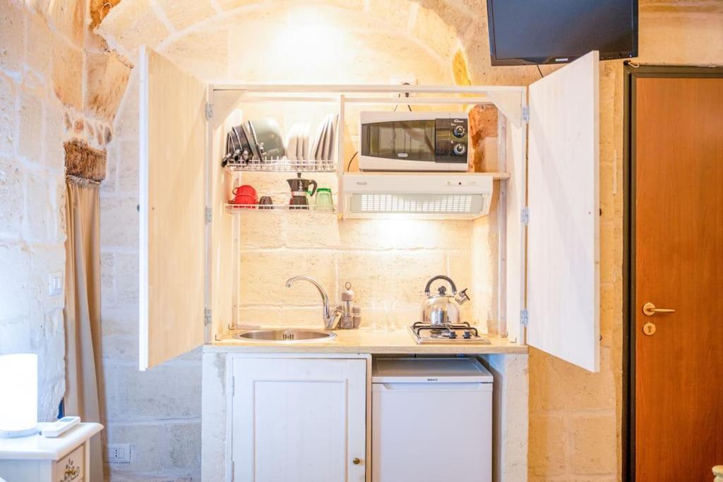 Borgo Antico-Centro Storico Casa Ventosa Apartment Oria  Luaran gambar